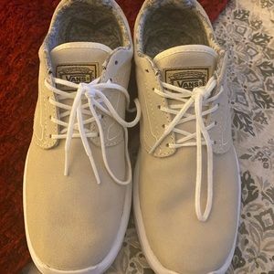 Vans Shoes. Brand new! Great Price!